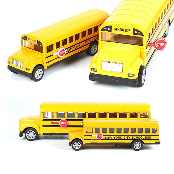 Koulubussin metalliseoksesta vedettävät lelut lapsille