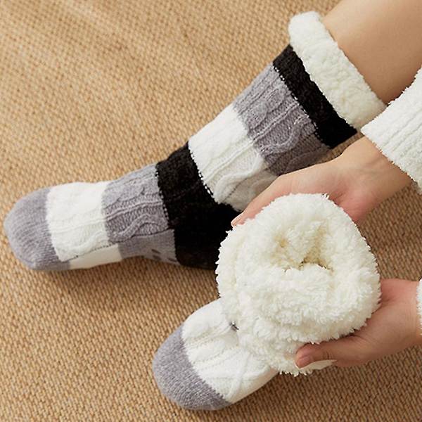 Damstrumpor i halkfri fleece Black And White
