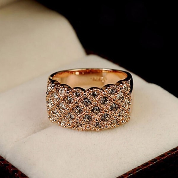 Lyx Dam Rhinestone Inlagd Finger Ring Bröllop Engagemang Smycken Present Golden
