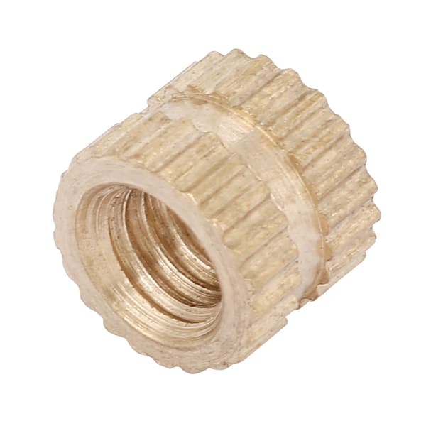 Pyälletty pyöreä messinkimutteri M4 6mm x 6.3mm 30 kpl