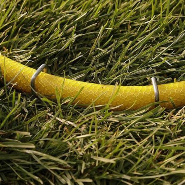 Pakke med 100 galvaniserte stålpløkker for veldig hard grunn - Pløkker for netting - Lengde 200 mm, Bredde 40 mm, Tykkelse 2,5