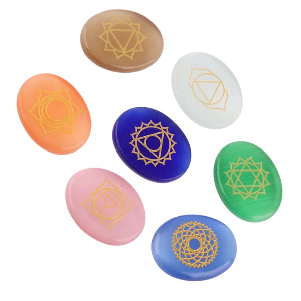 Chakra Krystall Healing Set med graverte håndsteiner - 7 stk