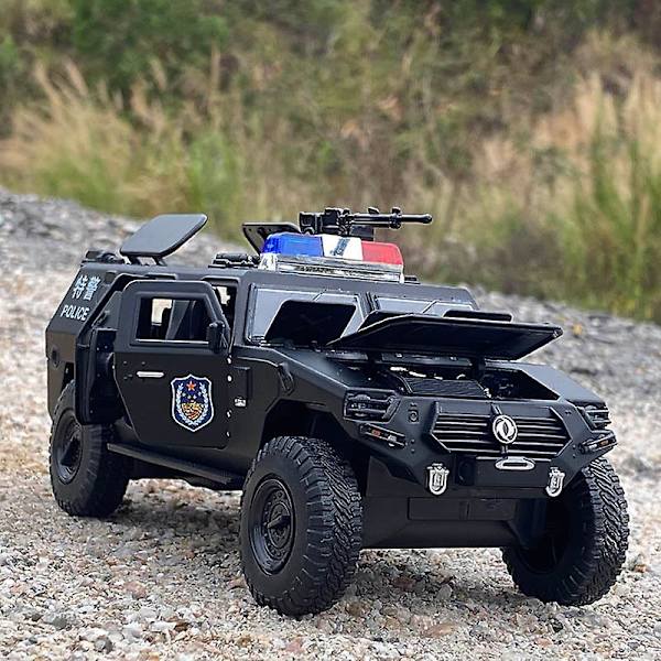 1:24 Jeepar Refit Legering Pansarbil Modell Diecast Toy Terrängfordon Tank Modell Metall Polis Explosionssäker Bil Barnpresent