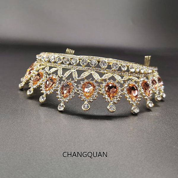Kronprydnad Bröllopstillbehör Enkel Legering Diamond-studded Brudklänning Smycken