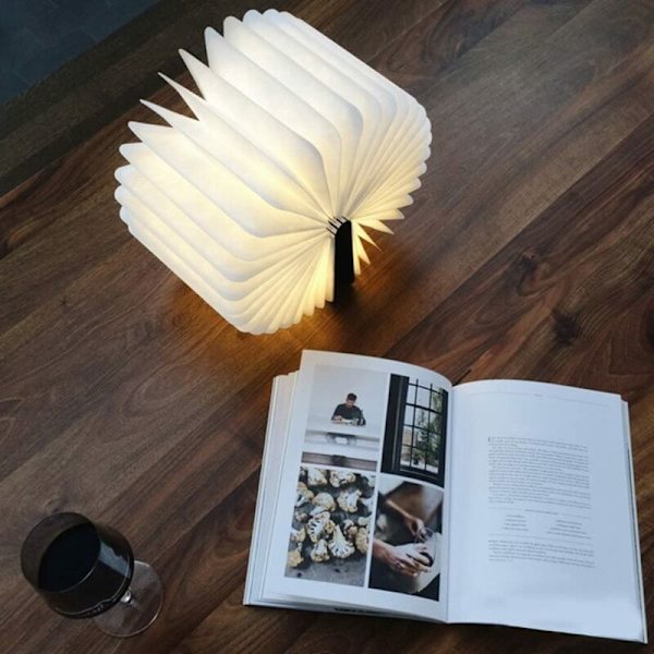 Varm gul 2,5 W Page Turn Creative Night Light Mini Foldebog Lys USB Genopladeligt Lithium Batteri Genopladeligt LE