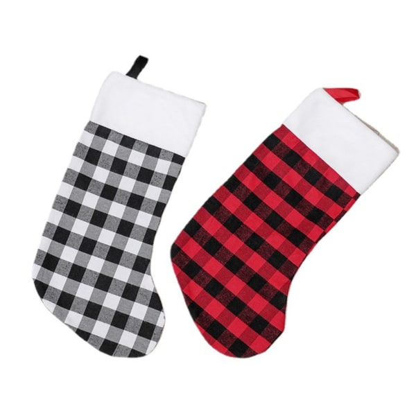 Julepynt rød og sort plaid plys julesokker (E-W43 store røde og sorte plaid sokker + E-W42 store sorte og hvide plaid sokker),