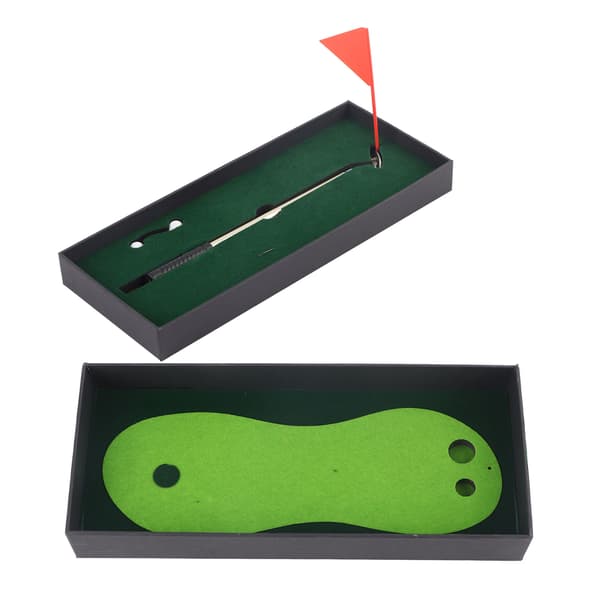 Bordgolfsett med penn, putter, golfball, puttingmatte og flagg