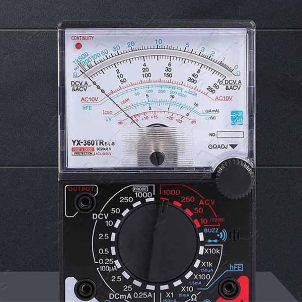 YX-360TRE-L-B Digital Multimeter Amperemeter Voltmeter Ohmmeter med Prober Summer Lärhjälp Underhållsverktyg