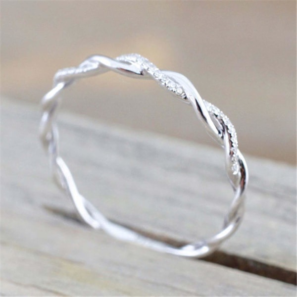Kvinnor Ring Twisted Shape Strass Smycken Utsökt Bright Luster Ring för bröllop Golden US 7
