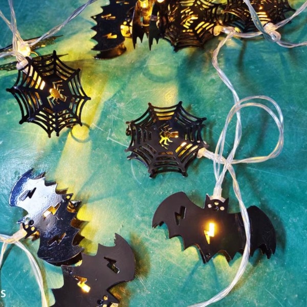Smidesjärn hänglampa festlig LED Halloween-lykta (spindelnät + fladdermus (järnkonst) 3 meter 20 lampor [alltid på + blinkande]),
