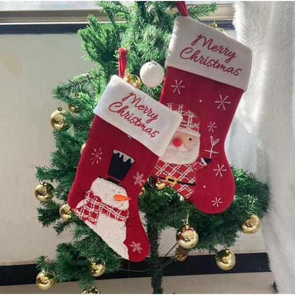 Julstrumpa (röd tomte)