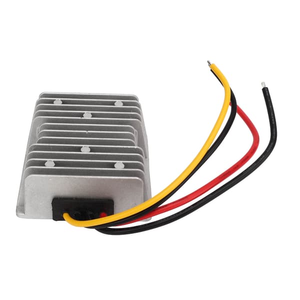 DC-konverter 8V til 40V Step Down til 13,8V IP68 Vandtæt til bil, båd, jernbaneinstrumentering