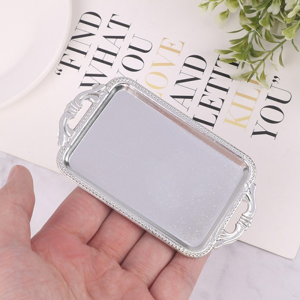 2st Dockhus Miniatyrtillbehör Mini Plast tebricka Simu Silver