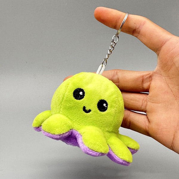 Mini Octopus e Plush Doll Reverse Toy Keychain Kawaii Fluffy St A2