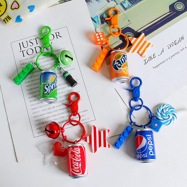 Nyckelring för dryckesburk Cola Sprite Fanta Drinkhängande bilnyckel H