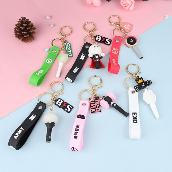 Kpop BTS TWICE NCT EXO BLACKPINK GOT7 Light Stick Pendant Keych N4