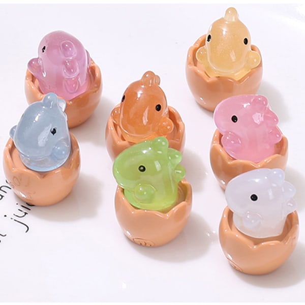 2st Mini Luminous Resin Egg Glow in The Dark Miniatyr Orname