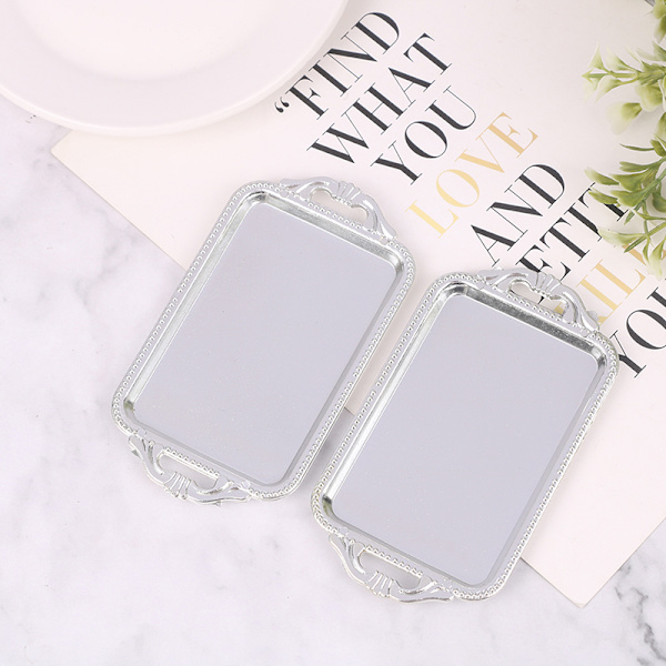 2st Dockhus Miniatyrtillbehör Mini Plast tebricka Simu Silver