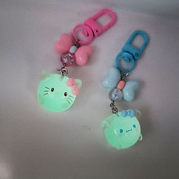e Luminous Keychain Pendant Nyckelring Ryggsäck Charm Hörlurar Ca Blue
