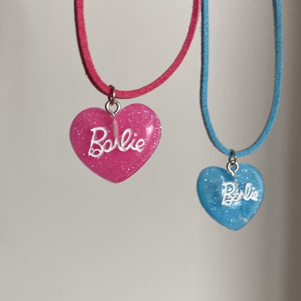 Barbie Heart Letter Halsband Girls Sweet Pendant Halsband Pers A6