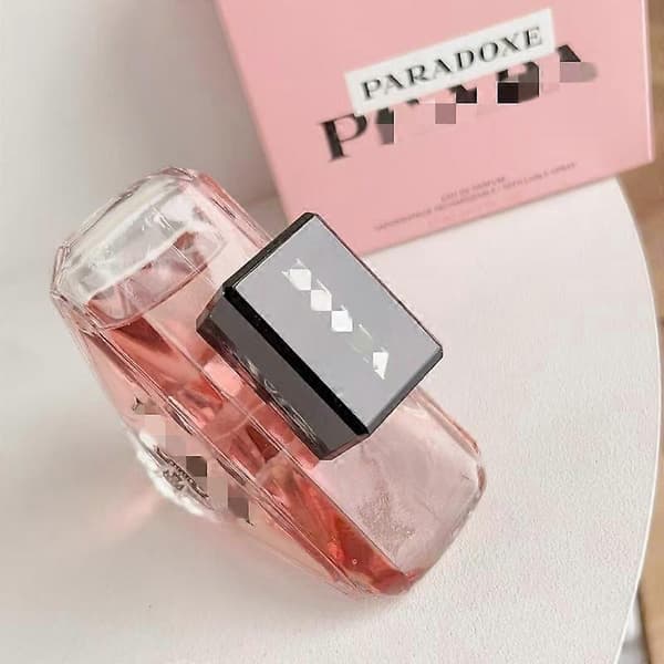90 ml full-size, langvarig, frisk blomsterduft, trekantet flaske for kvinner.