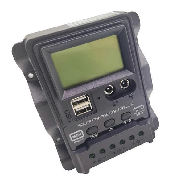 PWM-controllere, strømafbrydelseshukommelse, modstandsdygtighed mod tilbageløb, kredsløb, dobbelt USB-solcellecontroller til batterier (30A) Black