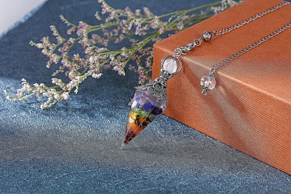 Chakra Krystall Pendel Heksagonal Reiki Healing Krystallpunkter Edelsten Pendel for Spådom (Chakra)