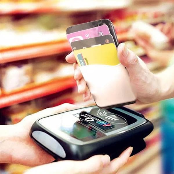 2-pakkaus Mobiilikorttitasku / Lompakko Itsekiinnittyvä Universal Musta