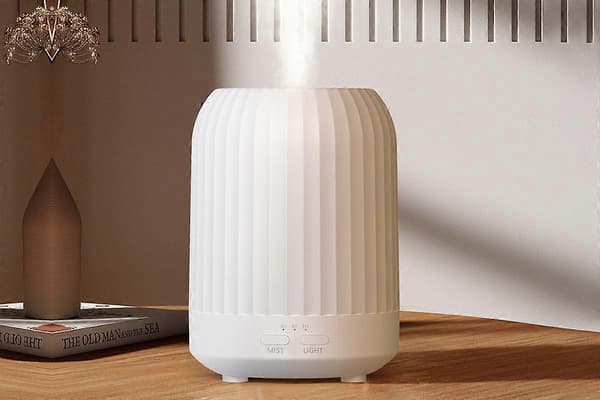 Luftspreder Aromaolje Ultralyd Luftfukter Tåke med LED Nattlys Warm Light One Size