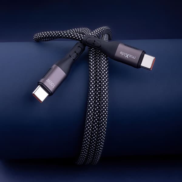 Maxlife MXUC-11 magnetisk kabel USB-C - USB-C 1,0 m 100W sort nylon