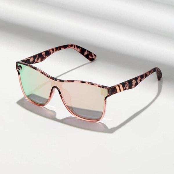 UV400 Solbriller for Menn Kvinner Stilige Unisex Solbeskyttelse Briller Kjøring Wrap Around Anti-Glare Øyebeskyttelse I