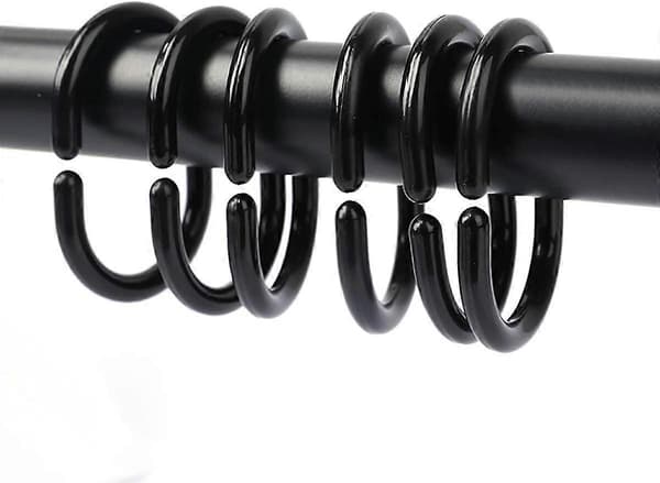 24-pack duschdraperiringar i plast med C-krok för duschdraperier