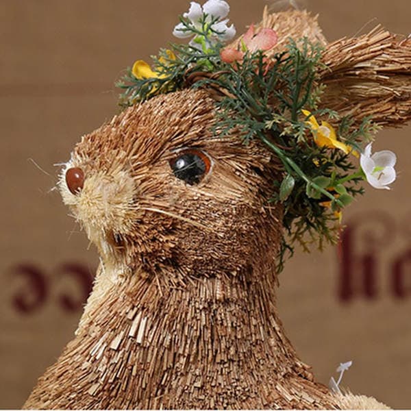 Straw Easter Bunny Figurines Lifelike Handmade Woven Rabbit Desktop Decorations