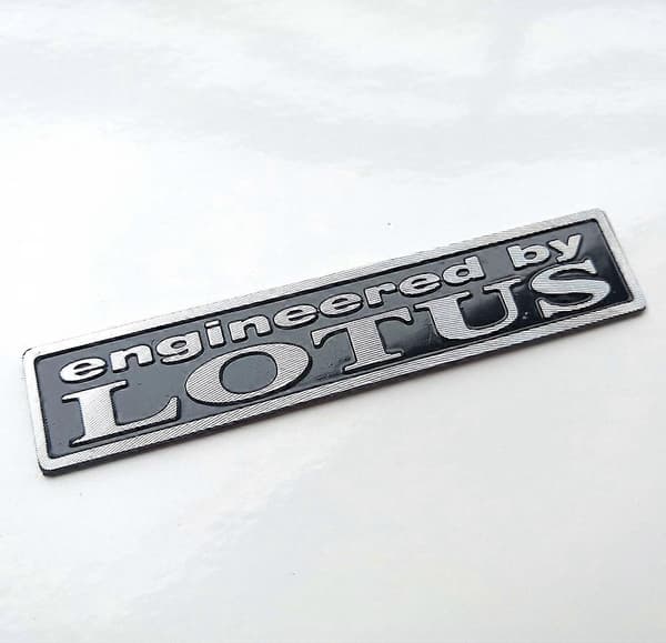 Autotarrat Emblem Trunk Badge Auto Decals Engineered by LOTUS -tarra
