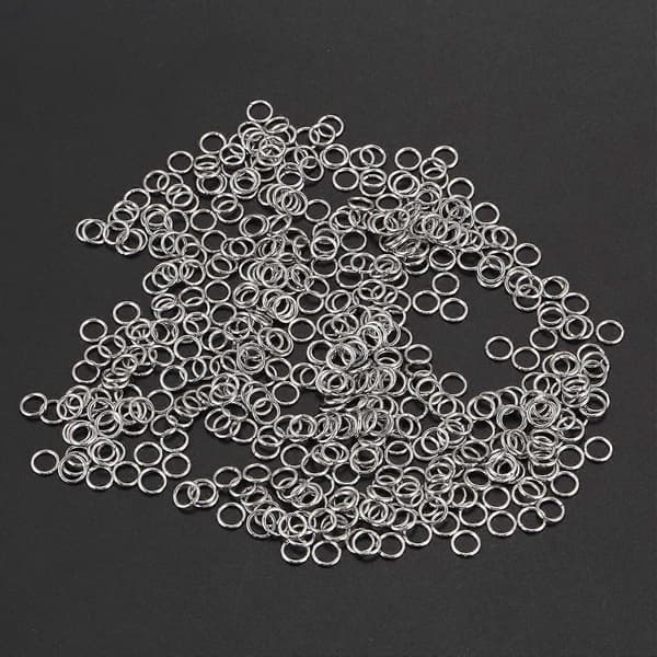 500 åbne springringe i rustfrit stål, 7 mm diameter. Fund
