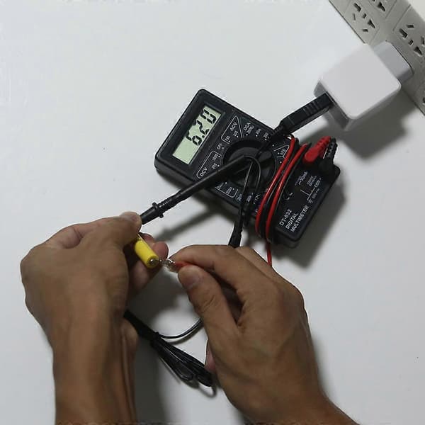 USB til 1,5V 3V 4,5V 6V AAA-4AAA batterieliminator kan erstatte 1-4AAA batterier 3V