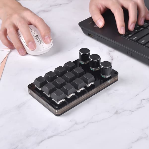 Mini Macro Mechanical Keyboard 12 Keys Fully Programmable Keyboard with 3 Knobs