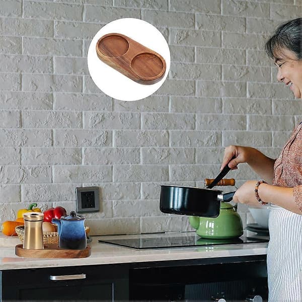 Peppar- och saltflaskbricka Träpepparkvarnbricka Pepparkvarnbricka Träbricka