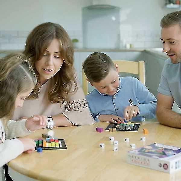Genius Square - Vuoden Peli -palkinnon voittaja! 60 000+ ratkaisua sisältävä STEM-pulmapeli! Heitä noppaa ja kilpaile vastustajaasi täyttämään ruudukko käyttämällä Diff