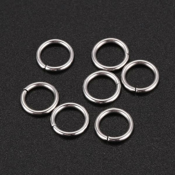 500 åbne springringe i rustfrit stål, 7 mm diameter. Fund