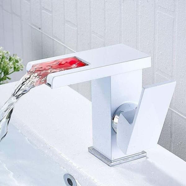 LED Foss Baderomsarmatur, Hvit