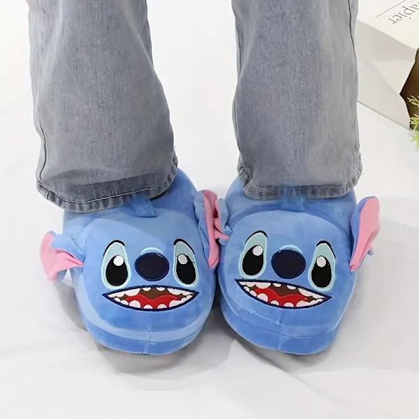 Bløde hjemmesko En størrelse sko længde 28cm behagelige indendørs sko Sød tegneserie dyre design Perfekt til par og gaver Stitch with red mouth