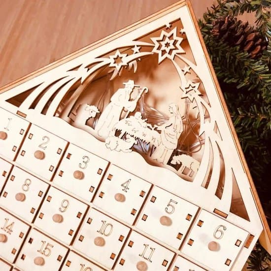 Adventskalender - Hus - Organizer - Julehus med belysning - Oppbevaringsrom - 24 dager til jul - med julebelysning