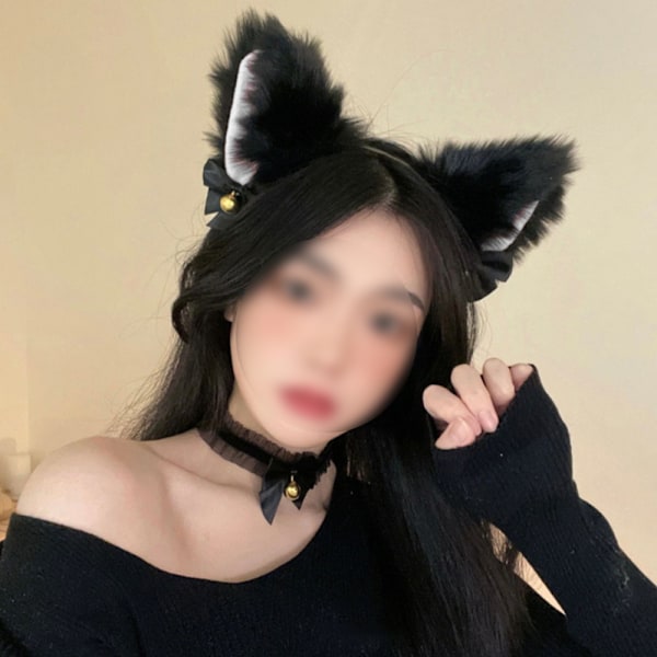 Käsintehtyjä turkiskorvia pääpanta Halloweenin ja joulujuhlan asusteeksi