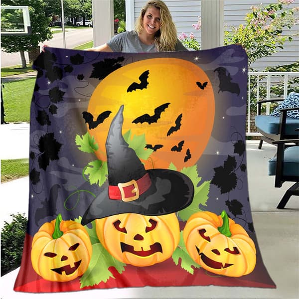 Halloween Pumpkin Ghost in Black Felt, Halloween Flannel Blankets, Lightweight