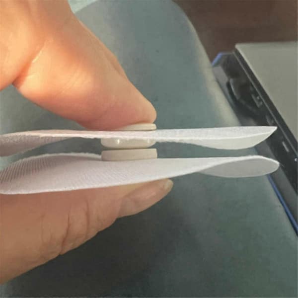 Täcksnaps, påstrykningsbara plastklämmor för täckesfästen, passar alla täcken White