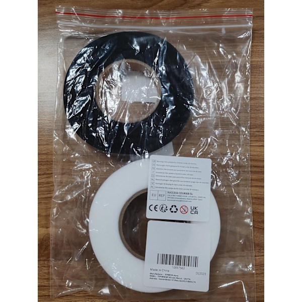 Rulle med 70 meter stryktejp, fålltejp för strykning av trasiga kläder jeans byxor kjol (svart 1,5 cm, vit 2 cm bred)