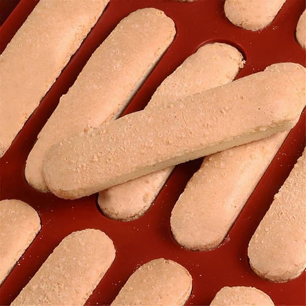 Tiramisu Finger Biscuit Silikoneform, 15 hulrum Kornbarer Bageform, Chokoladebarform, Lang Strimmel Silikoneform Red