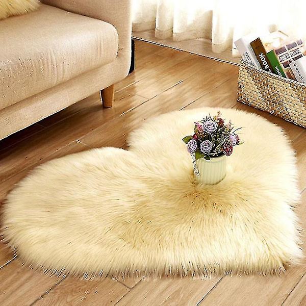 Fluffig Shaggy Matta Hjärtformad Matta Sovrum Enfärgad Plyschmatta Hög Kvalitet Light Yellow 40x50cm