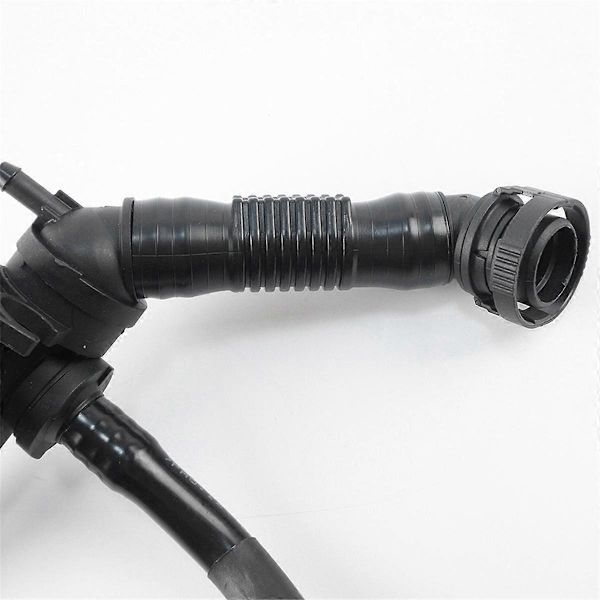 För / B7 CC 1.4T Ventilationsslang